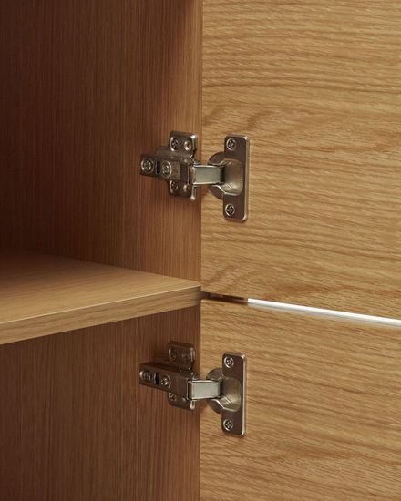 Vedrana Буфет из дубового шпона со стальными ножками 97,5 x 160 см