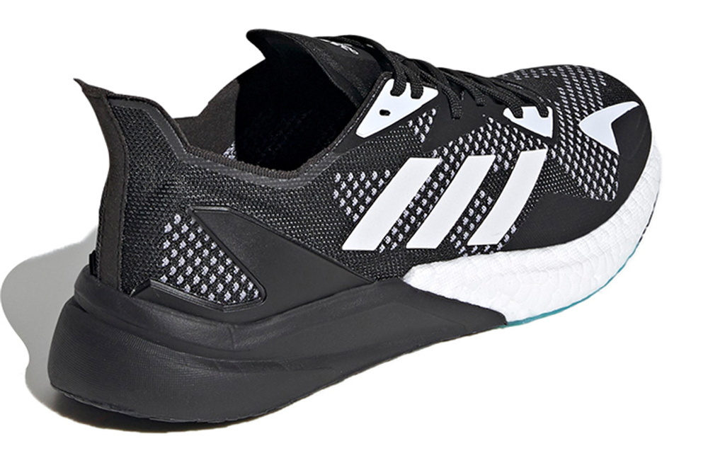 Кроссовки Adidas X9000L3