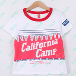 Футболка с контрастными принтами елок и надписью California Camp