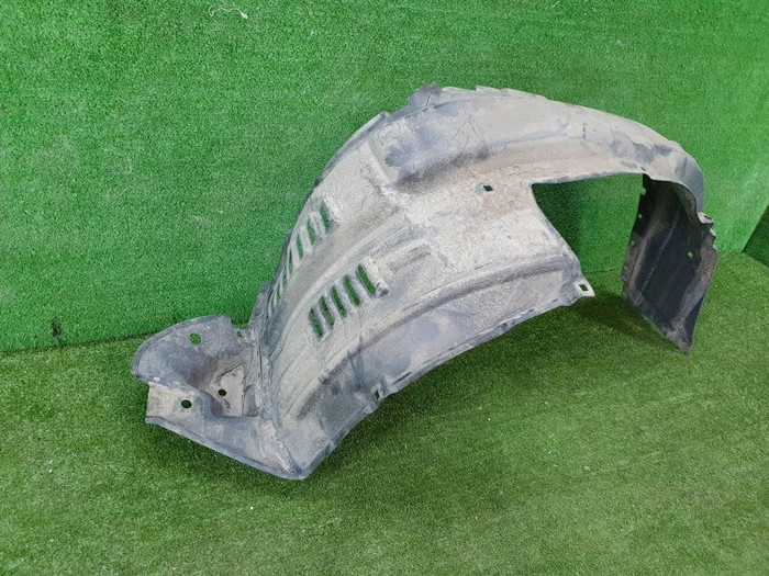 Подкрылок передний правый Toyota Cruiser Prado 150 (2017-н.в.)