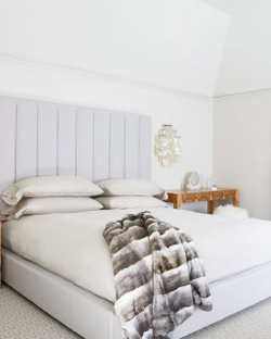 Настенное бра в виде ракушек в балийском стиле