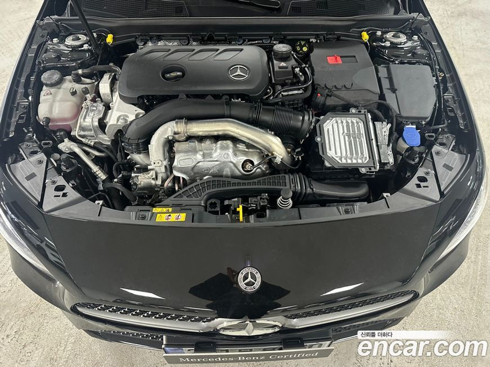 Mercedes-Benz A-Class W177 A220 Hatchback (12.2023)