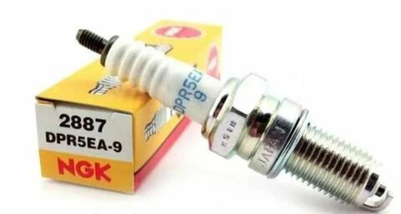 Свеча зажигания DPR5EA-9 NGK Япония