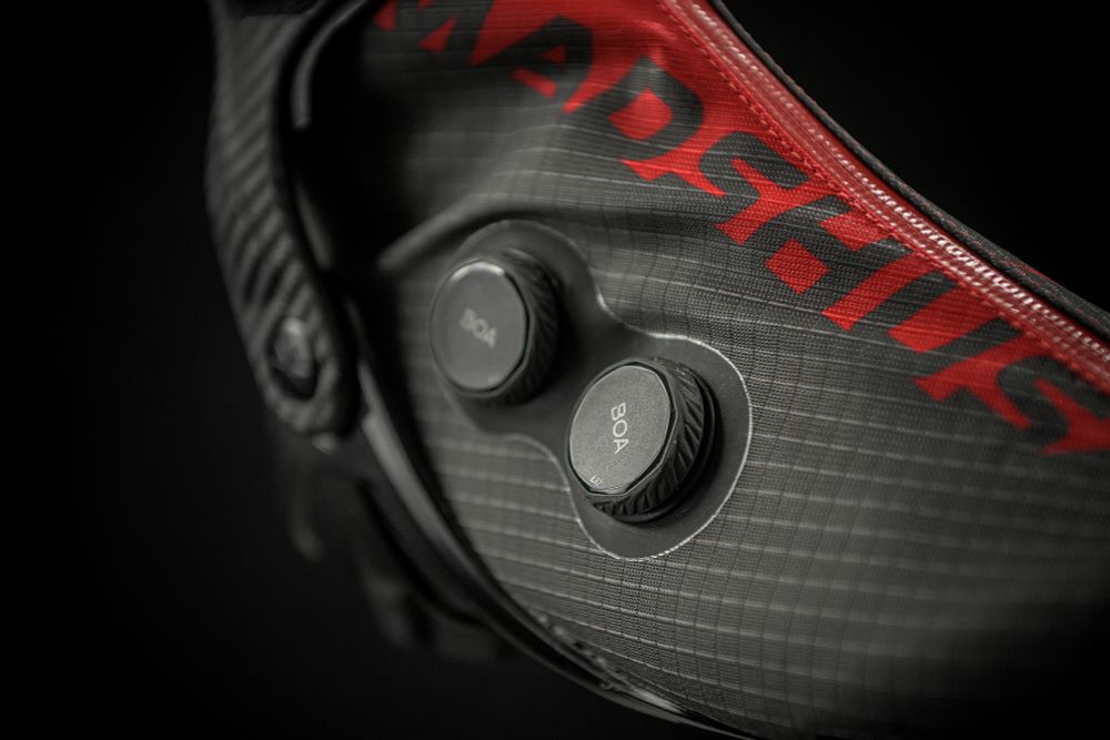Профессиональные лыжные ботинки Madshus RACE PRO BOA® SKATE (2025/2026) для конькового хода