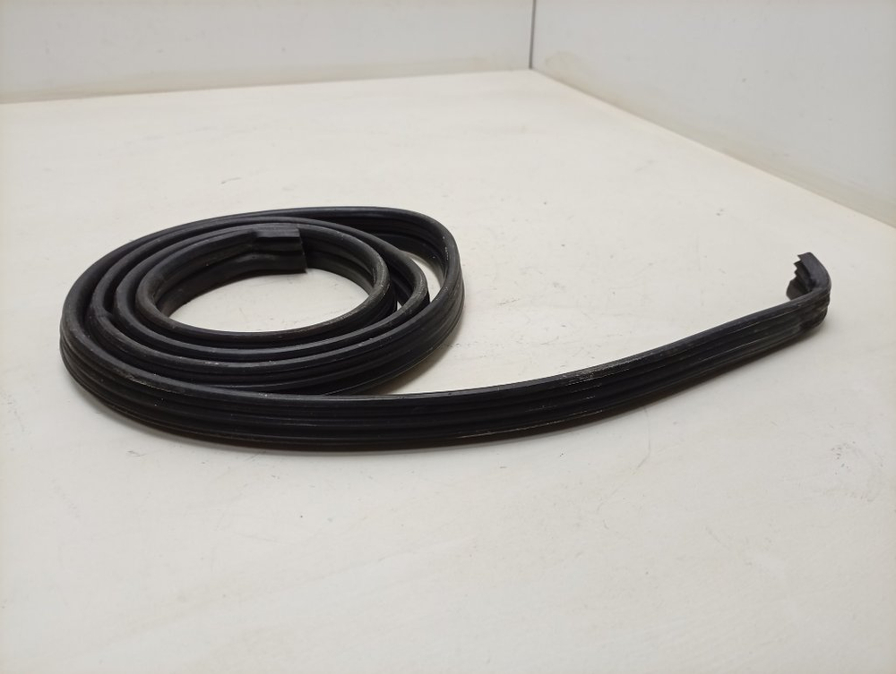 LFTA+5H1741 ктп11 Уплотнительная резина для посудомоечной машины Ariston Indesit C00256570 б/у