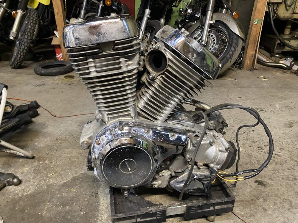 Двигатель Suzuki Intruder VS750 VR51A