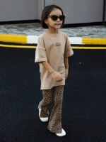 Костюм для девочки в сад