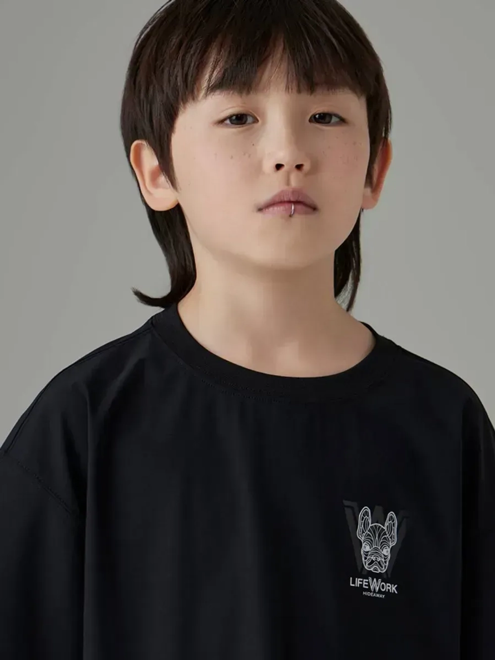 Футболка базовая с логотипом LADOK