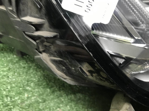 Фара правая Audi Q7 2 (2015-2019) LED