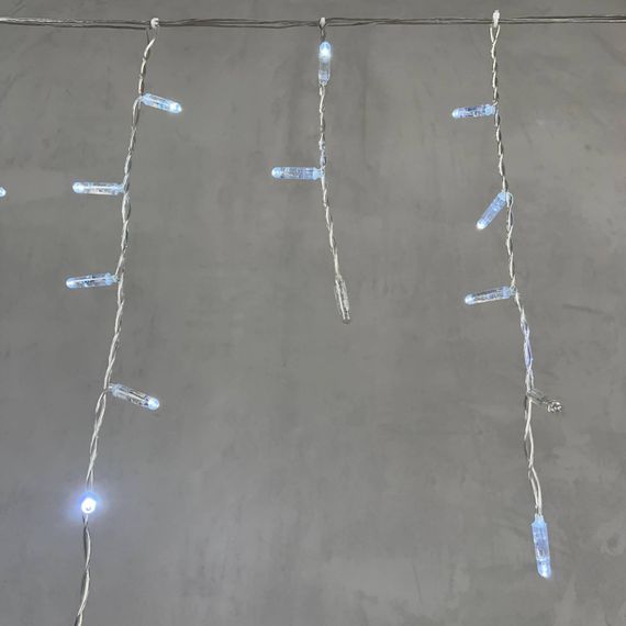 Светодиодная бахрома с колпачком 3,1*0,5 м., 120 холодных белых LED ламп, мерцание, прозрачный провод ПВХ, IP65, LTC (PIL120BLWCAP-10-2W)