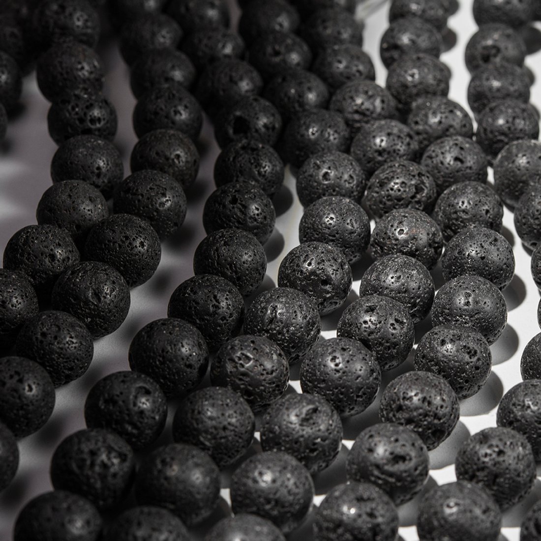 Лава вулканическая натуральная, 14,5мм, шар