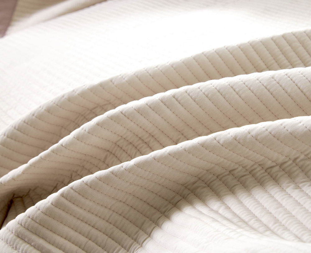 Покрывало 230х250 и 2 наволочки Sofi De MarkO Марисоль лиловое