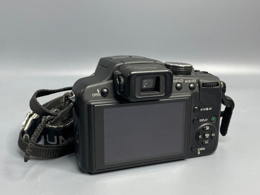 Panasonic Lumix DMC-FZ45