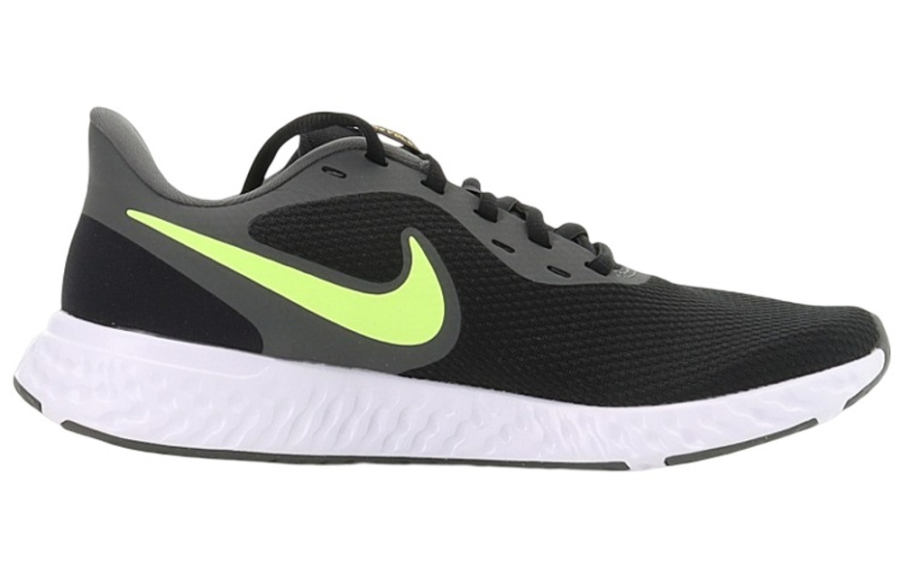 Кроссовки Nike Revolution 5