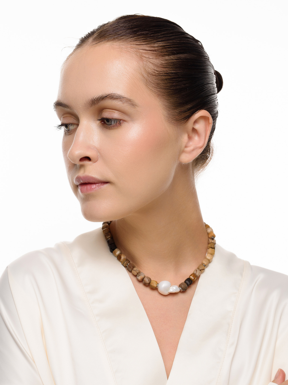 Колье "Pearl caramel " Silver тигровый глаз