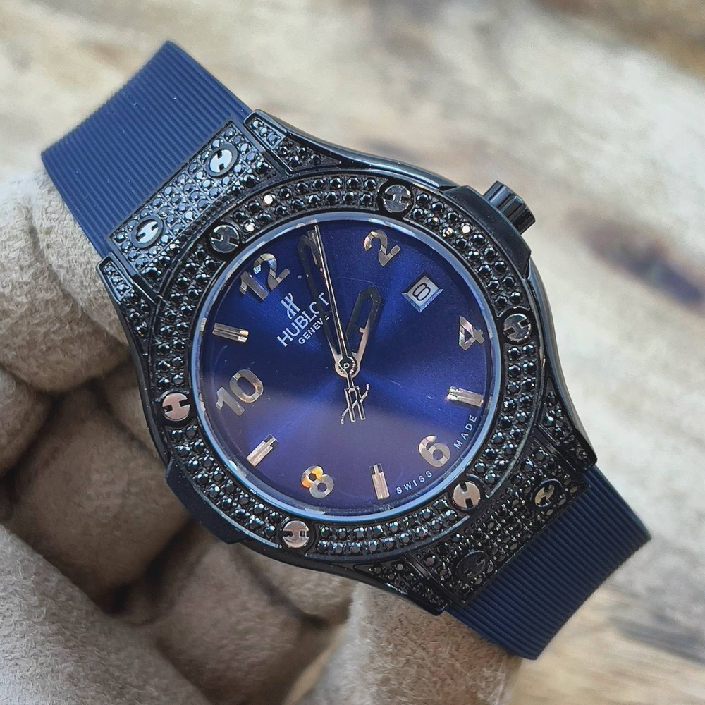 Часы Hublot