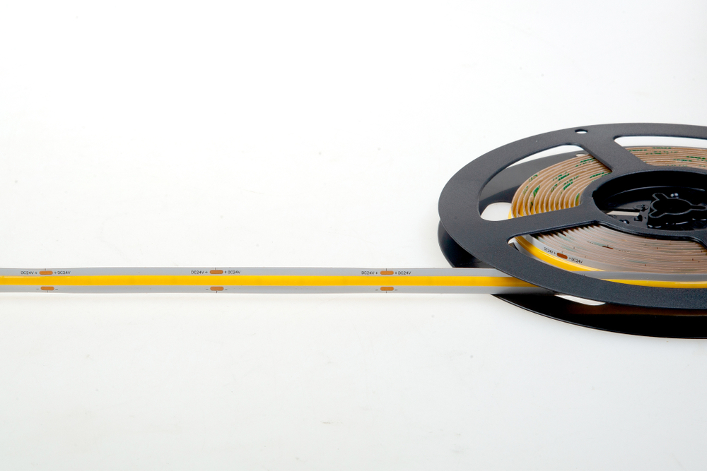 Светодиодная лента COB, тепло-белая,  512 д/м 3000K,  14W/m,  1400 Lm/m, IP20,  CRI&gt;95