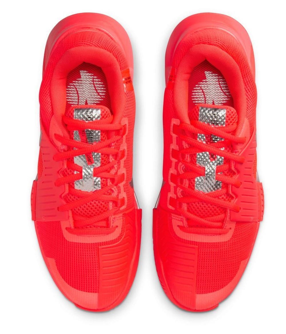 Женские теннисные кроссовки Nike Zoom GP Challenge 1 HC Premium - bright crimson/metallic silver