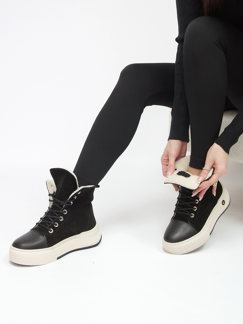 Ботинки женские зимние