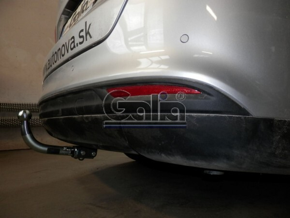 Фаркоп оцинкованный Galia F130A для Ford Mondeo седан/лифтбек/универсал 2014-(паспорт и сертификат в комплекте)(без электрики)