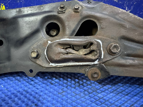 Балка передняя продольная TOYOTA CORONA 1993