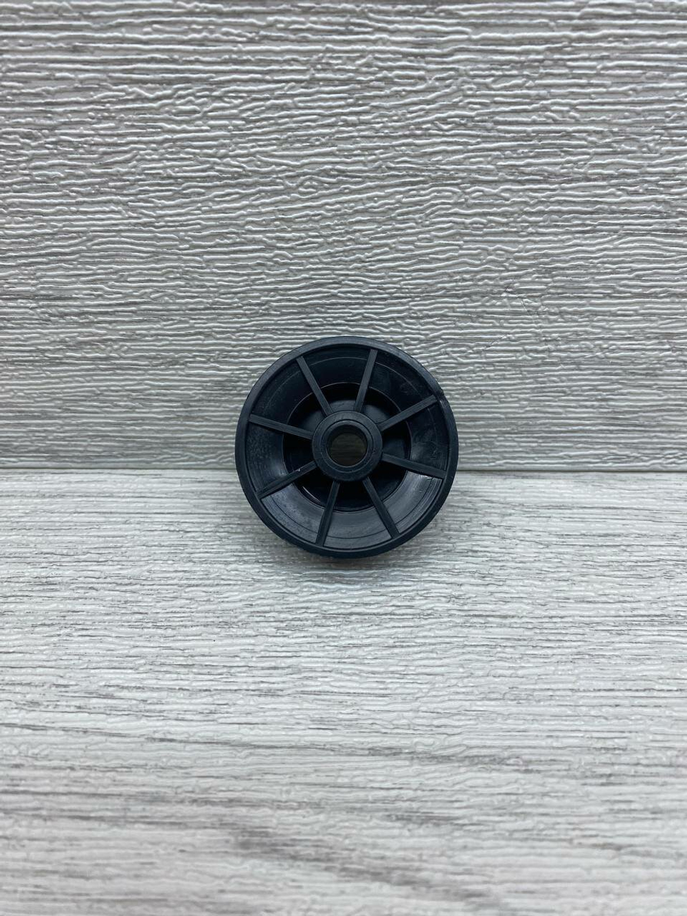 Колесо для мебели ролик для дивана диаметр 48 мм отверстие 8 мм 2 шт