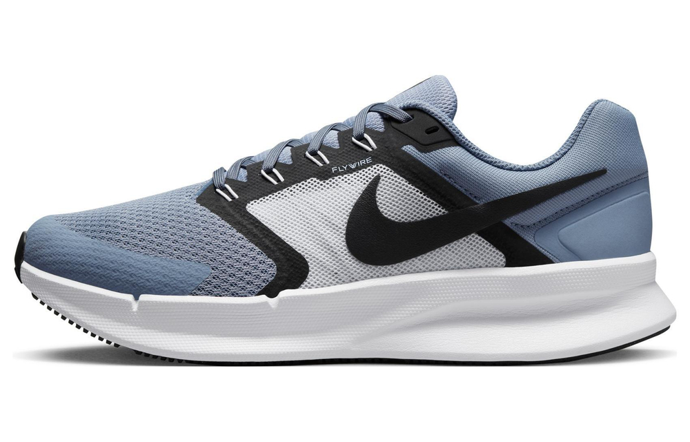 Кроссовки Nike Run Swift 3