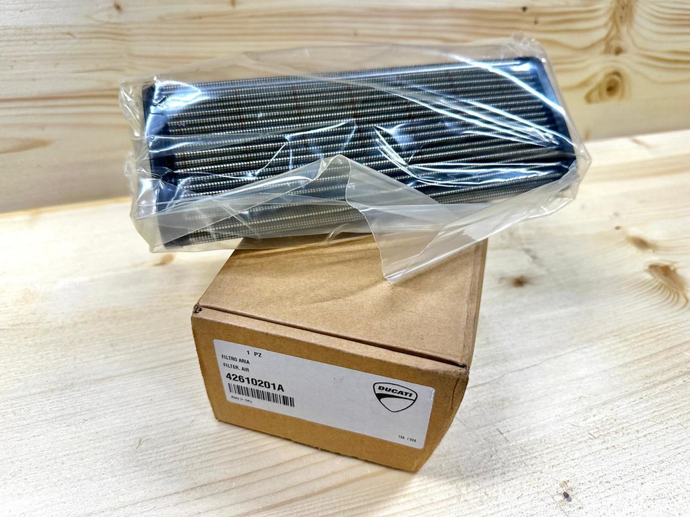 Ducati Воздушный фильтр 848 / 1098 / 1198 R S / 848 / 1098 / Streetfighter / 1200 Diavel / Multistrada 42610201A