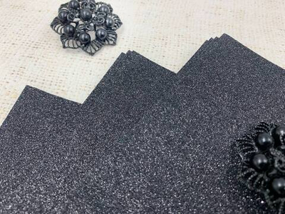 Фоамиран глиттерный, р. 20х30 см, 2 мм, чёрный