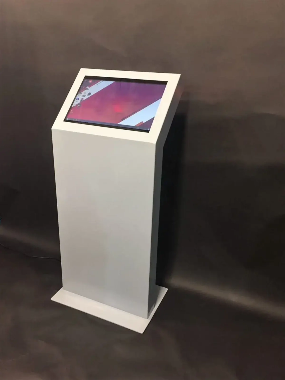 Терминал самообслуживания Sirius 21,5"