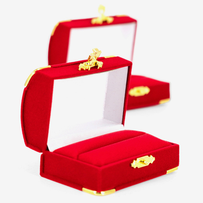 Футляр флокированный, сундучок, серия "Романтика".