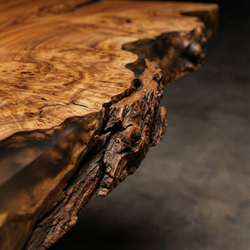 Каповый карагач эксклюзив с эпоксидной смолой