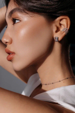 Кафф "Галочка" с россыпью фианитов