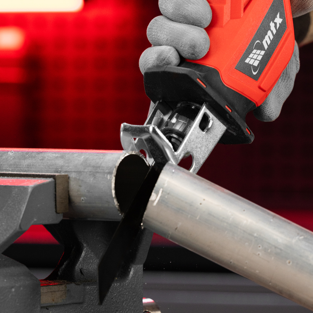 Пила сабельная аккумуляторная RС-80, Li-Ion, 20 В MTX