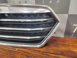 Решетка радиатора FAW Besturn X80 18-22 Б/У Оригинал 5CA250710