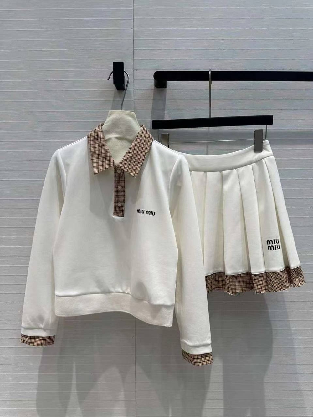 Костюм Miu Miu