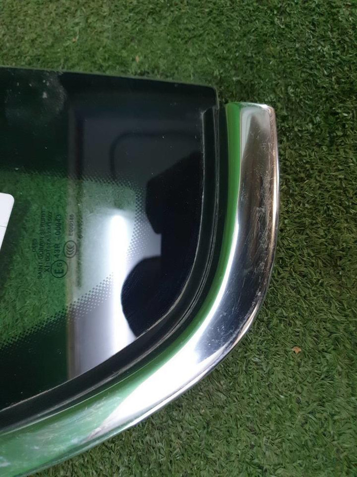 Форточка задняя правая Maserati Quattroporte 6 (2012-н.в.)