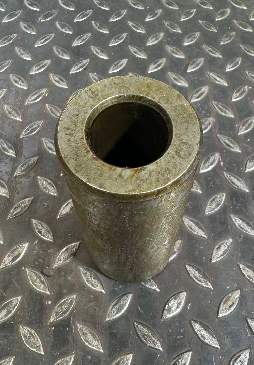 Втулка 11051531