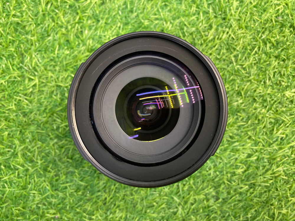 Nikon 18-105mm 3.5-5.6G AF-S ED DX VR Nikkor