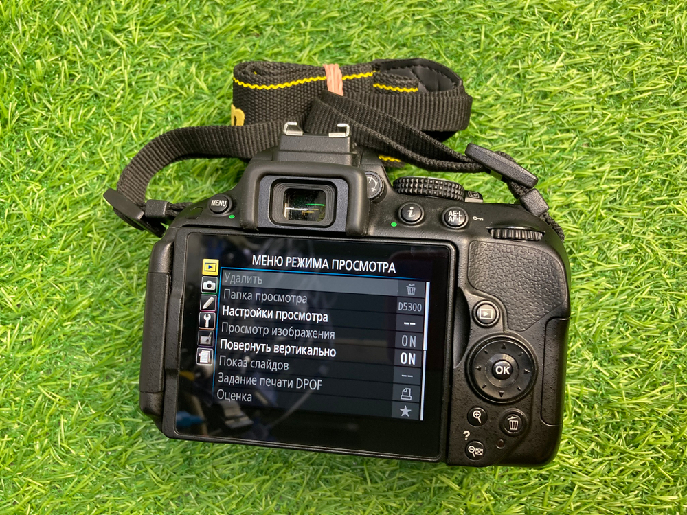 Nikon D5300 + 18-55mm 6000 кадров Покупка/Продажа