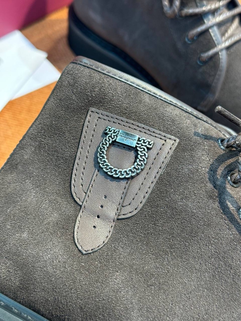 Ботинки Prada