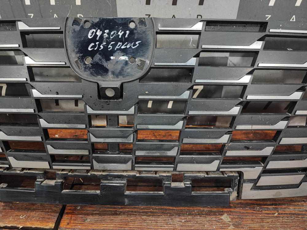 Решетка радиатора Changan CS55PLUS 21-24 Б/У Оригинал S203F2713011200