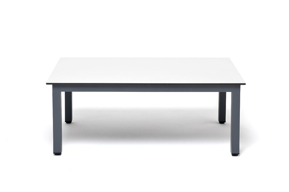 "Канны" журнальный столик из HPL 90х60, H40, каркас темно-серый (RAL 7024), цвет столешницы "молочный"