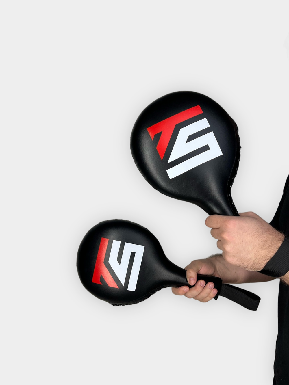 Лапы-ракетки черные Tomorrow Star (пара)