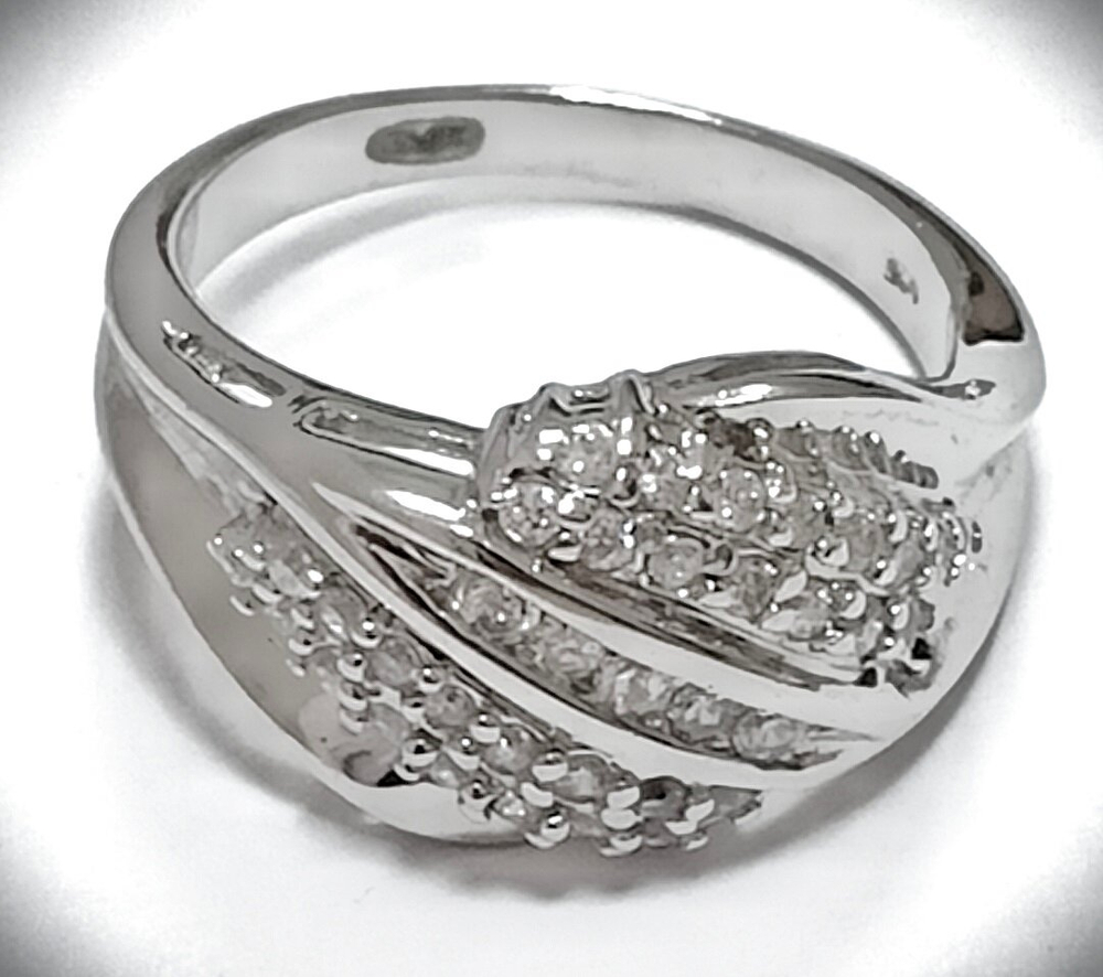 Ювелирное кольцо Эстерелла