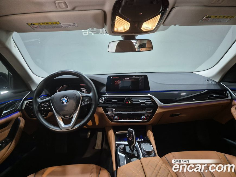 BMW 5 Series (G30) 520i Luxury (02.2020)