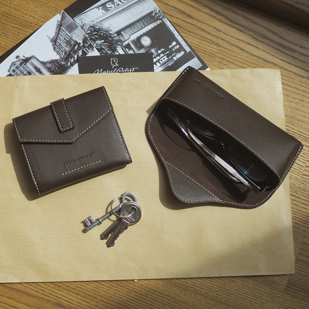 Кошелек женский Tresor из кожи теленка, темно-коричневого цвета