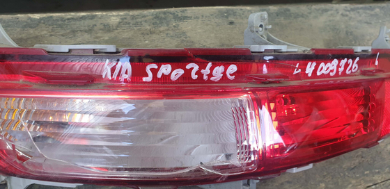 ПТФ задний левый Kia Sportage 4 (QL) 16-18 Б/У Оригинал 92405D9200