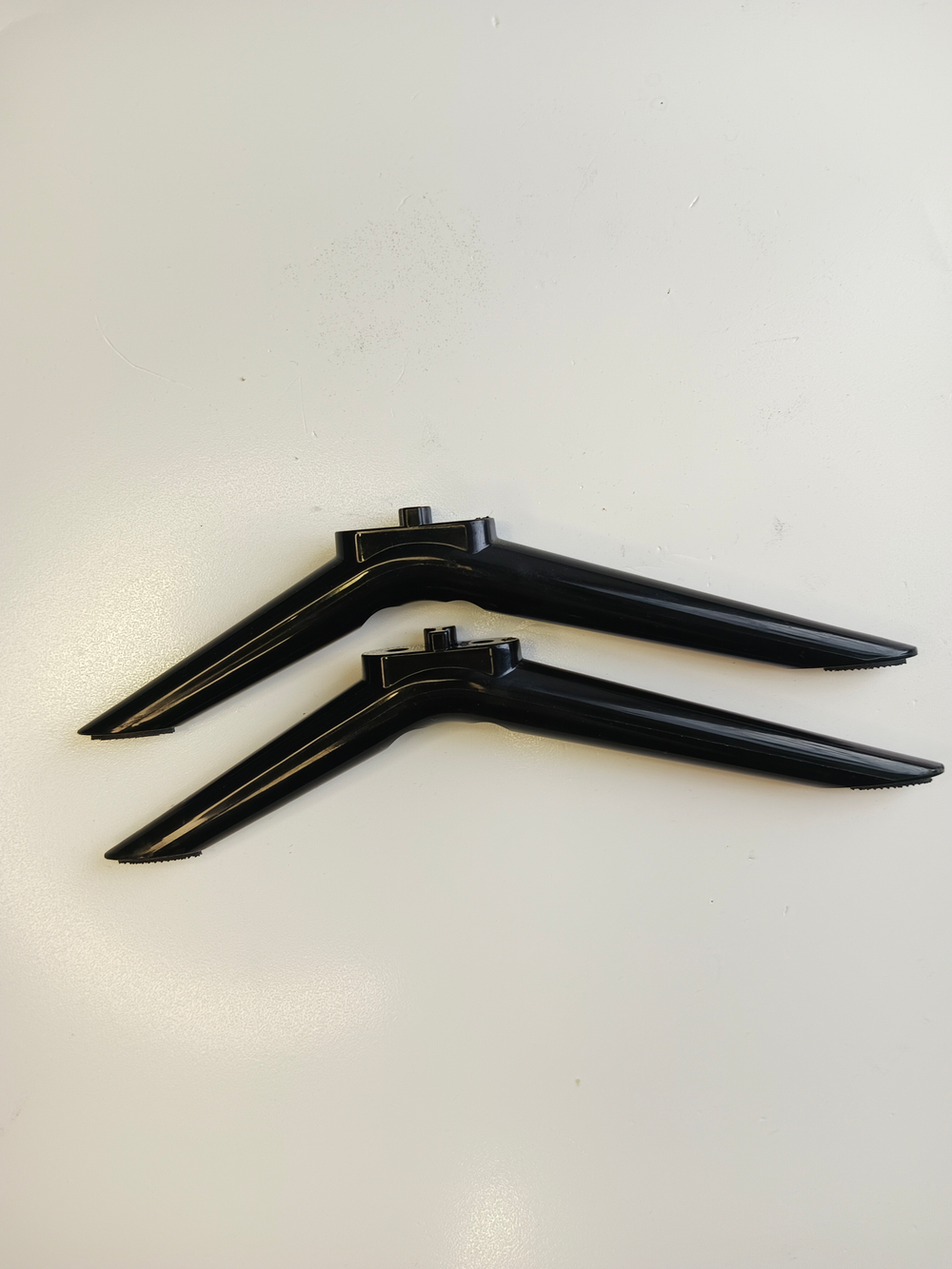 Ножки (подставки) для телевизора HEC 32"