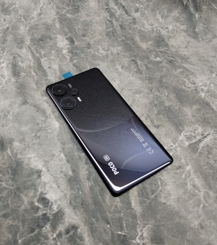 Poco F5 (23049PCD8G) - Задняя крышка (корпус) в сборе со стеклом камеры (ORIG-SP)